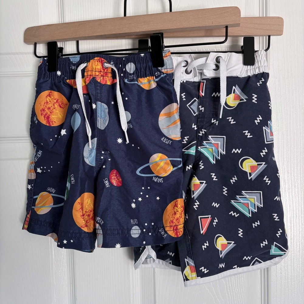 Hanna Andersson Bundle of 2 Swim Trunks Bundle Sz 4 Navy Blue Planets Geometric